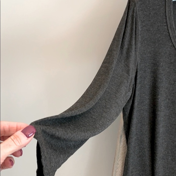 CUPIO Scoop Neck Charcoal Super Soft Tee - Picture 2 of 7